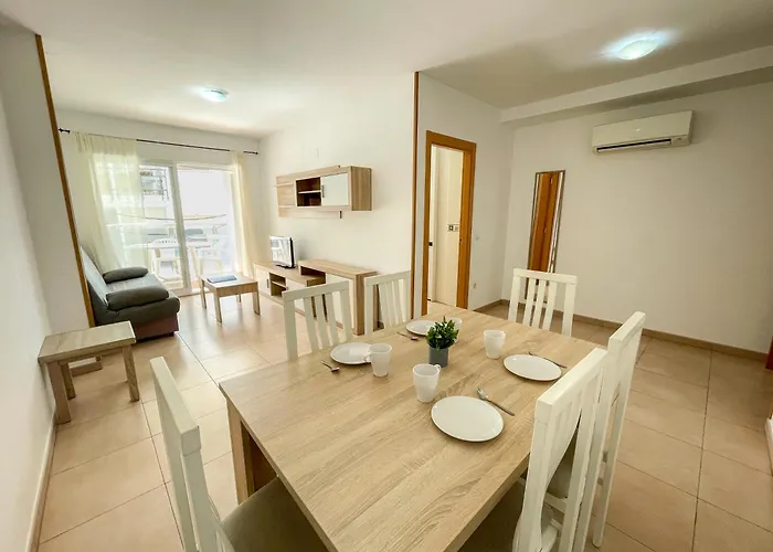 Apartamentos Neptuno 3000