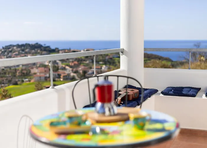 The Olive Tree - Seaview Apartments