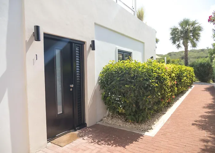 Blue Bay Resort Luxury Apartment Palm View