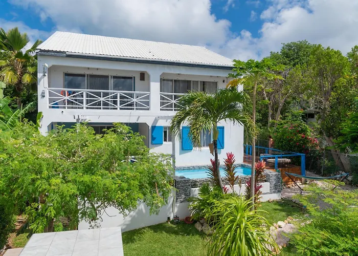 Blue Sail Apartments