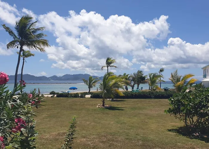 Coralito Bay Suites & Villas