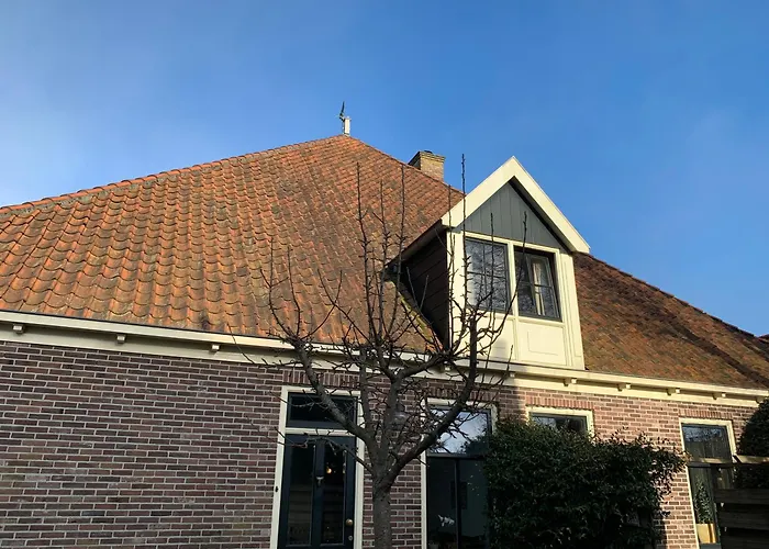 "De Walvisch", Appartement In Authentieke Boerderij