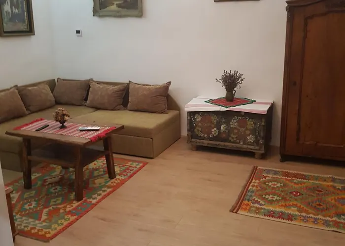Joobarat Vendeghaz