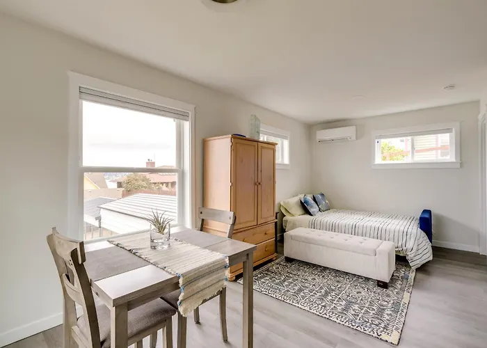 Port Orchard Guest House - Walk To Bay Street!