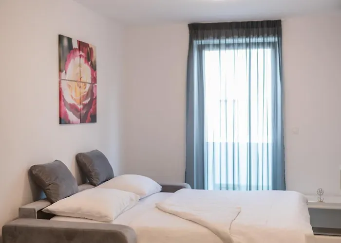 A&V Residence