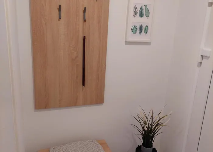 Street Apartment