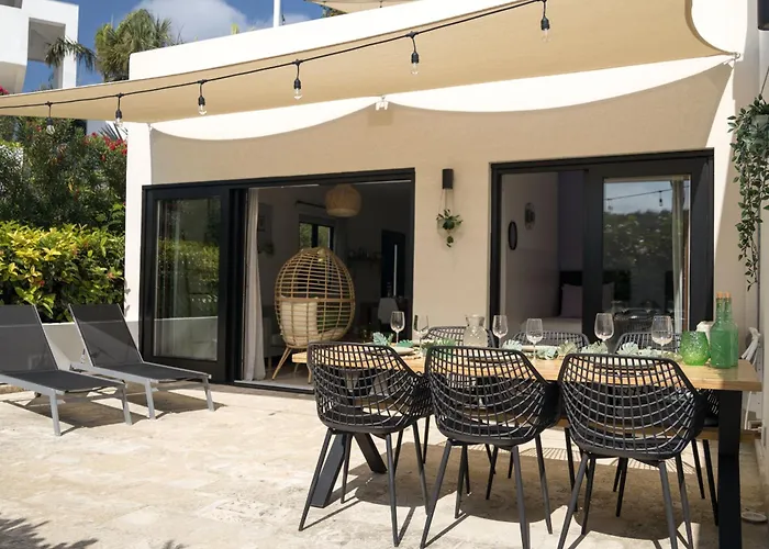 Blue Bay Resort Luxury Apartment Palm View