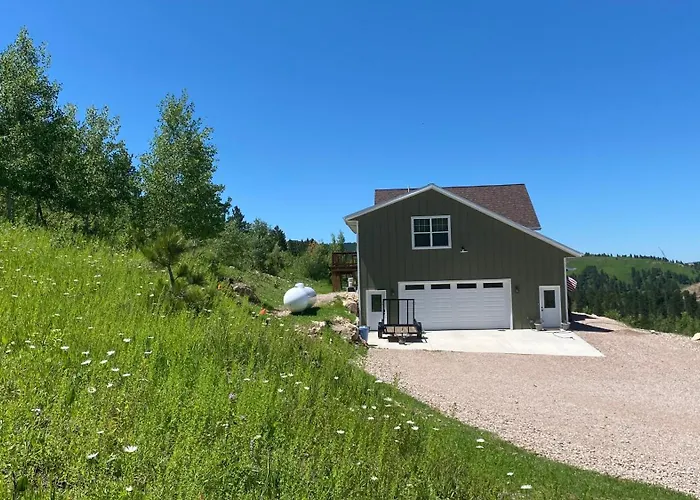 Majestic Retreat Studio