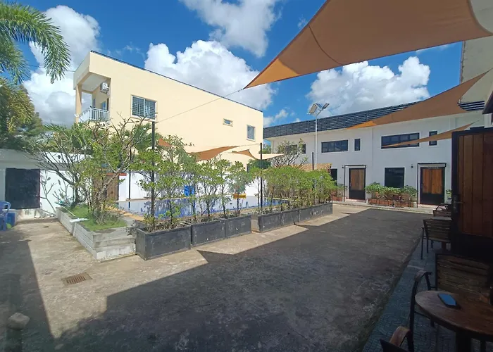 Bella Vista Apartments