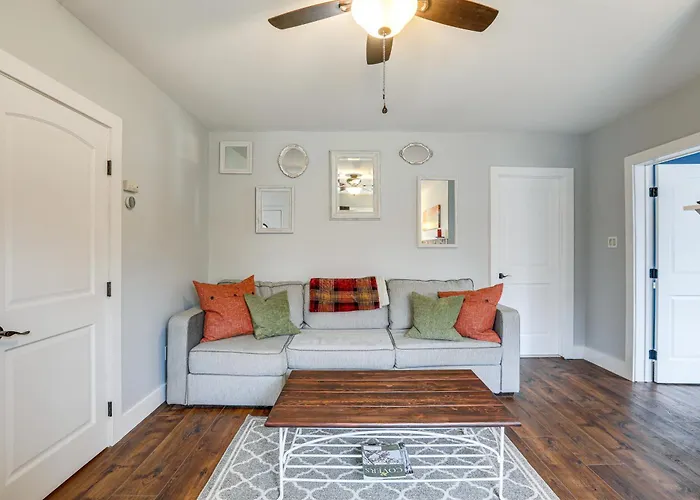 In-Town & Walkable: Historic Yardley Retreat!
