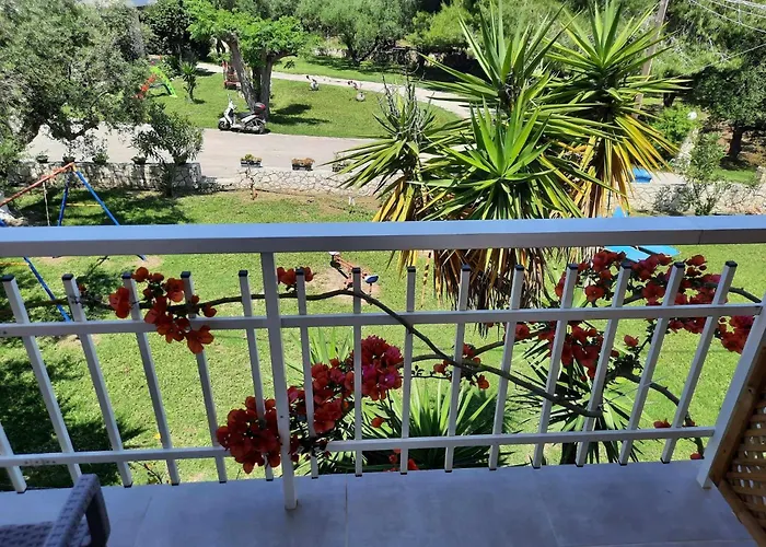 Two Brothers Apartments Tsilivi