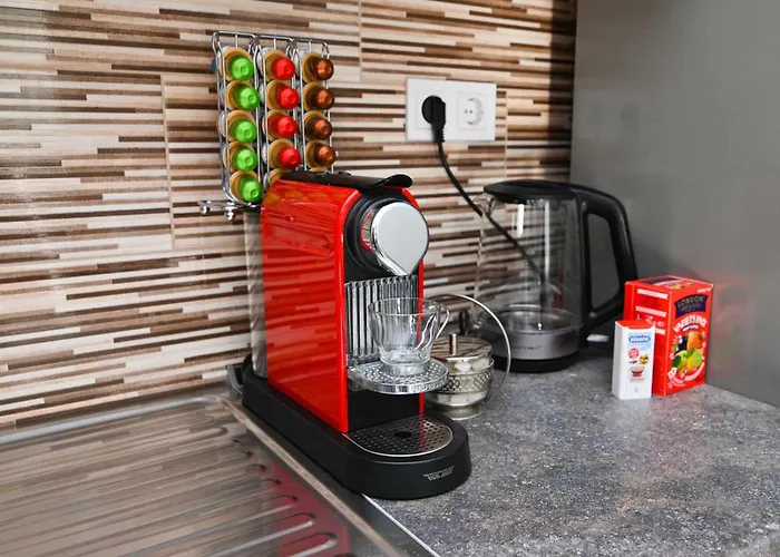 Var-Lak Apartman