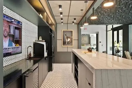 1 Bedroom Loft Near Central West End Walk To Bjc