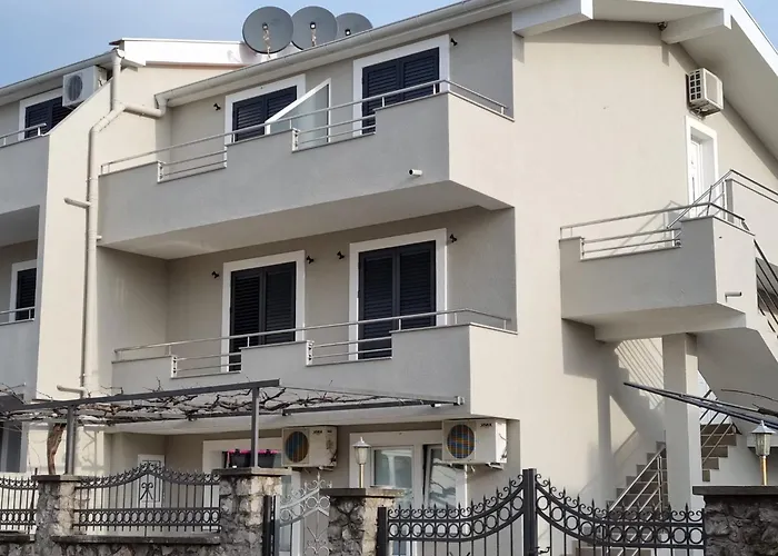 Apartments Ljubica Tivat