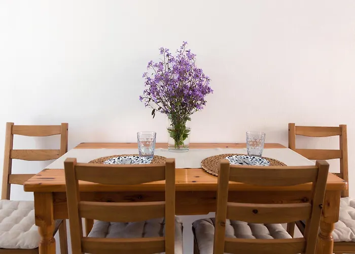Nisea Apartments