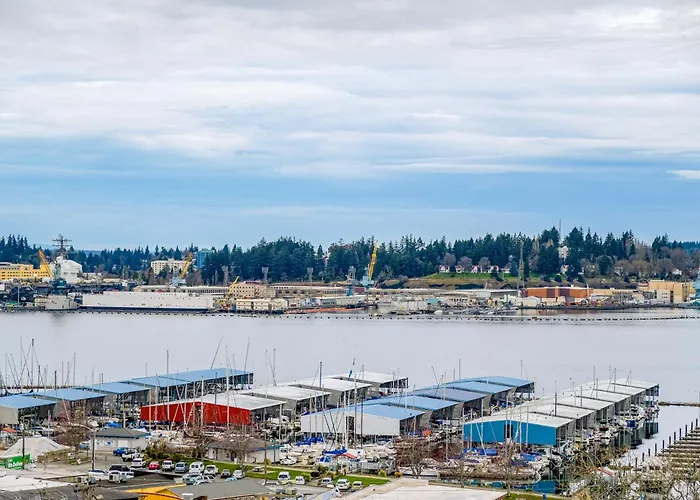 Port Orchard Guest House - Walk To Bay Street!