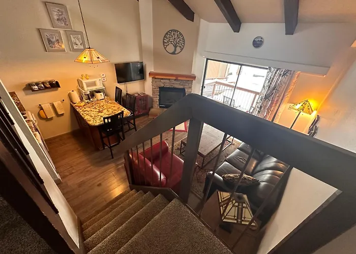 Yosemite Condominium Loft Unit -B202