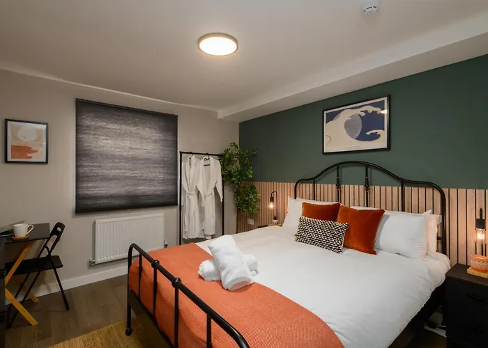 Benjamin Suite - Modern 3Br Apartment With Parking & Wifi