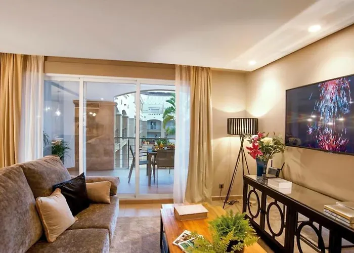 Elegante apartamento zona arenal