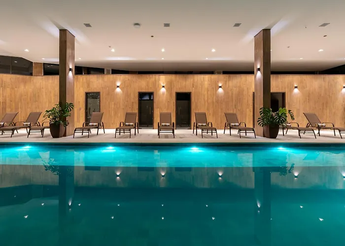 Vert Hotel Penedo