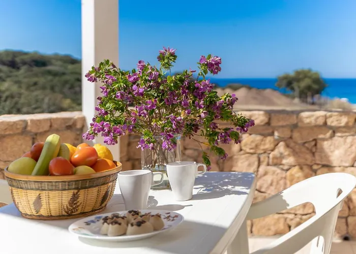 Sardegna Isola Rossa Casa Mirta vista mare e wifi