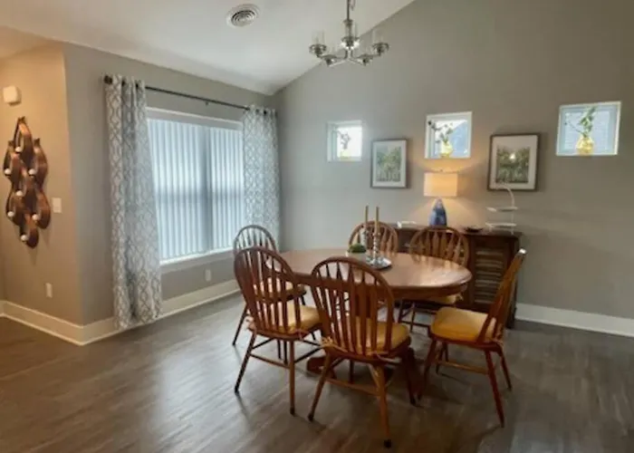 Brand New 3 Bedroom Condo In Bettendorf