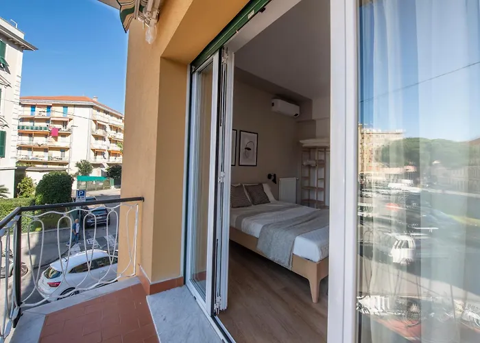 223 - Ma & Ma Luxury Apartment 1 Grande - 500Metri Da Mare E Spiaggia, Vicino Alla Baia Del Silenzio - Parcheggio Gratis Privato Incluso