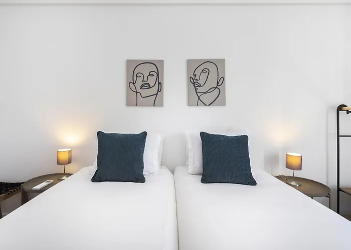 Whome Peaceful Alges Family Home Away From City Noise
