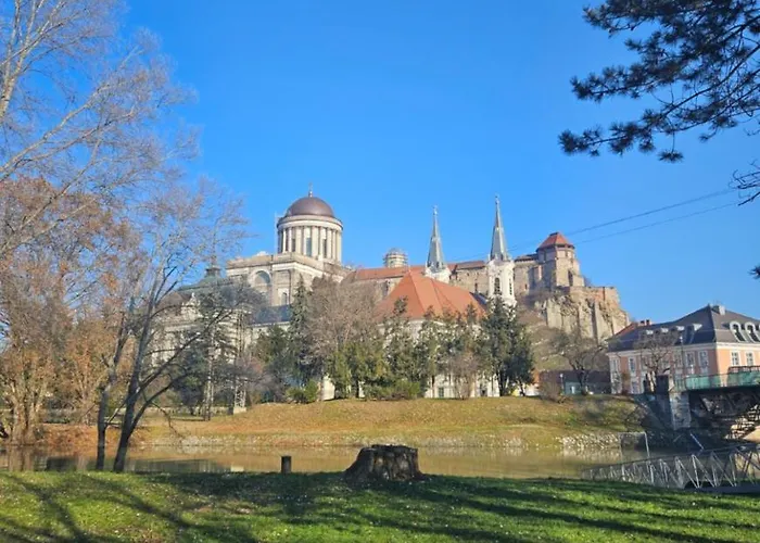 Szent Istvan Koronaja