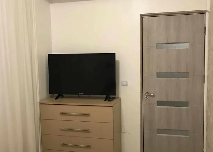 Modern & Elegant Apartament