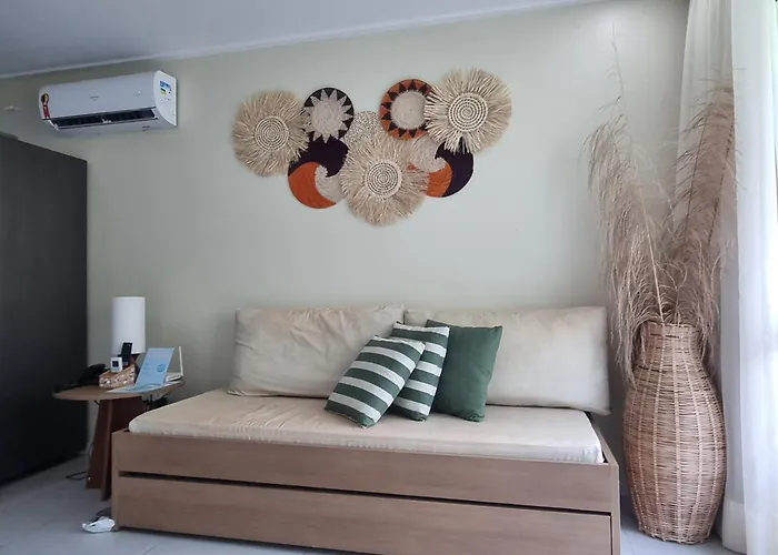 Beach Class Resort 2 quartos Muro Alto BMS