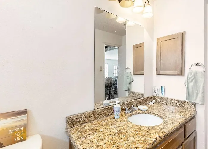Private Rooms At Us75 Central Plano