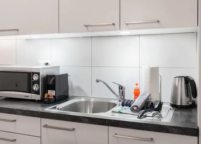 Apartment Victoria View By Interhome