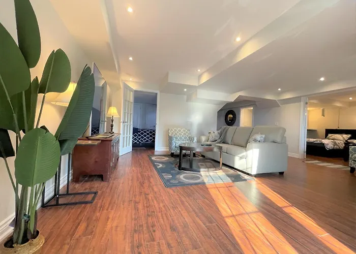 Cozy Lovely Ravine Facing Suite.