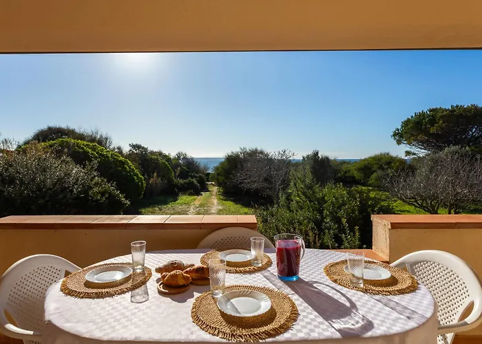Mandriola House Facing The Sea - Free Wifi