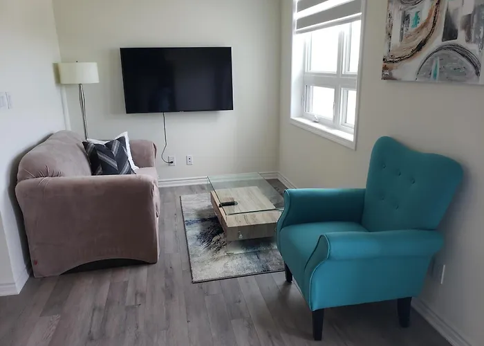 Luxurious Condo Apartment 2Brs-2Bas-1Office With Free Parking