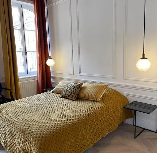 Le Grand Cerf By La Chambre A Cote