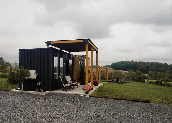 'Scenic Escapes' Romantic Pine Grove Getaway!