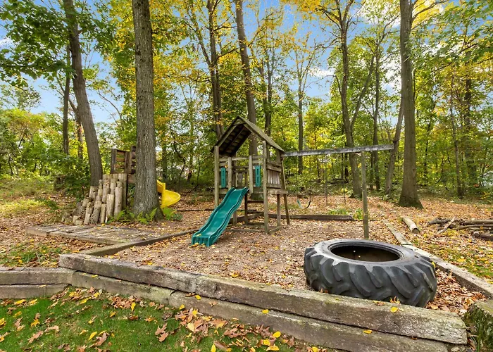 5 Bd W Hottub - Mins To Hunting Hiking & Fishing