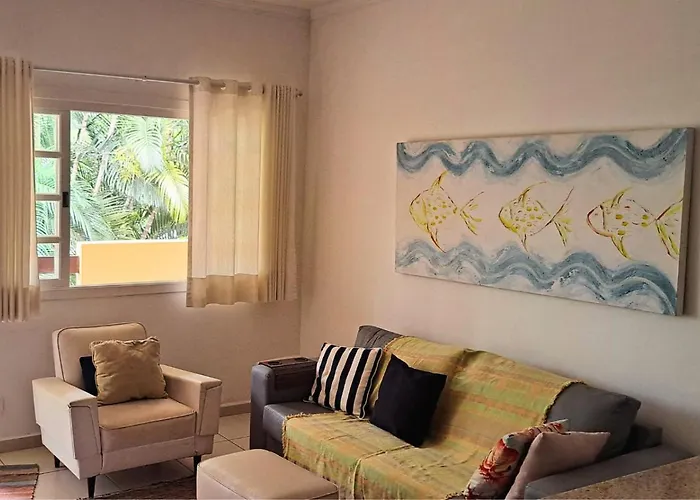 Amarilis Riviera São Lourenço: Duplex Apartment with Beach Service