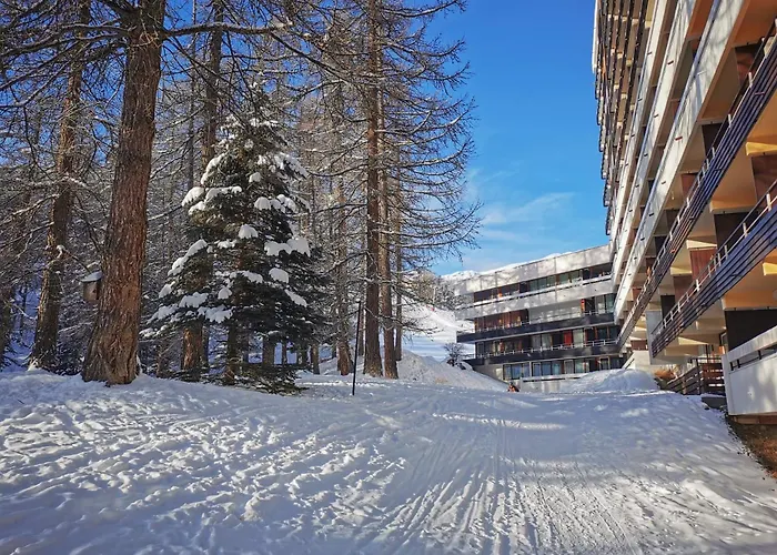 Exceptionnel - Au Pied Des Montagnes & Depart De Randos Direct - Pelvoux II - Vars