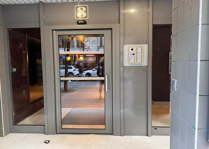 "Le Petit Bonlieu" Au Centre Ville Et A 300 M Du Lac