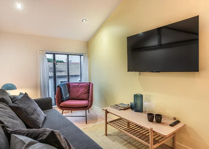 Architect Loft - 15 Min From City Center - 8 Guests