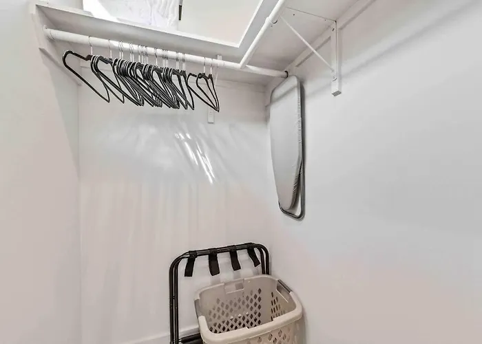Creole House/King Bed/Relax In Cajun Comfort!