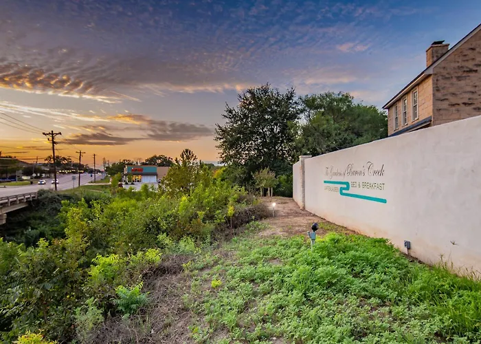 The Gardens Of Barons Creek Unit B