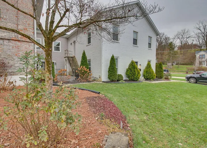 Historic Loveland Apt: Walk To Little Miami River!