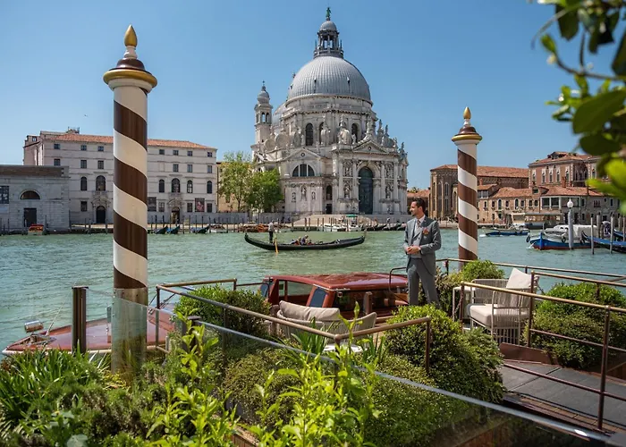Hotel Con Piscina St. Regis Venice