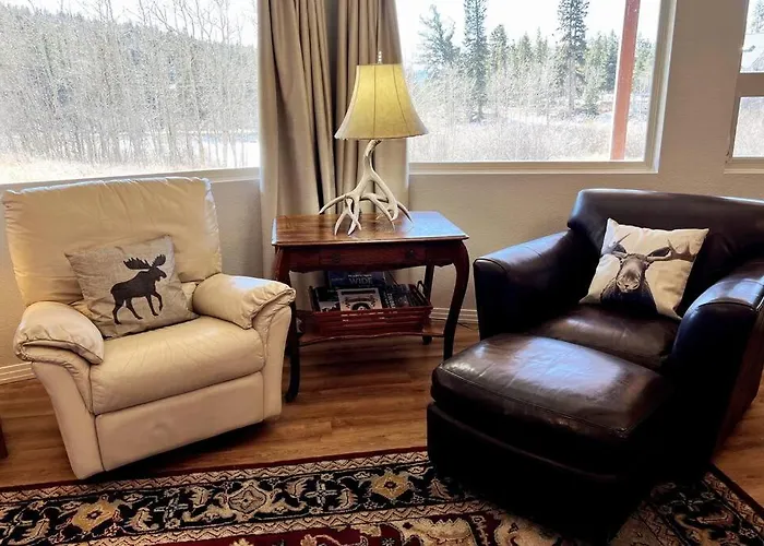 Meandering Moose Apartment Vacation Rental