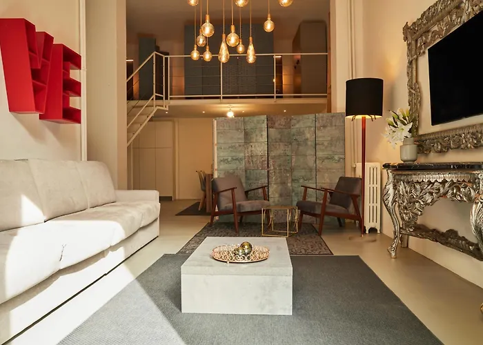 Milan Retreats Brera