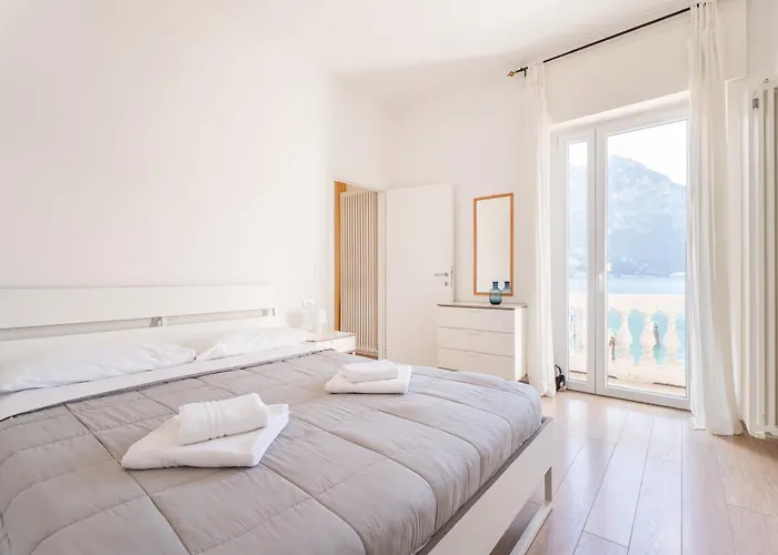 Lake Sensation - Garda Lake View